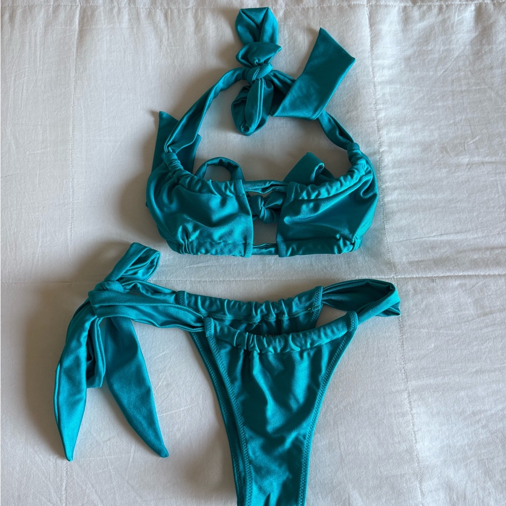 White Fox Boutique Teal Bikini Set